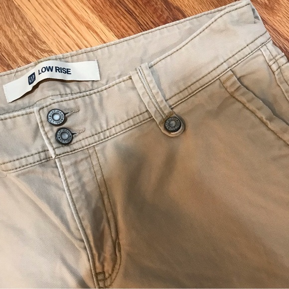 ▪️VINTAGE GAP Low Rise Denim Capris - Picture 7 of 7